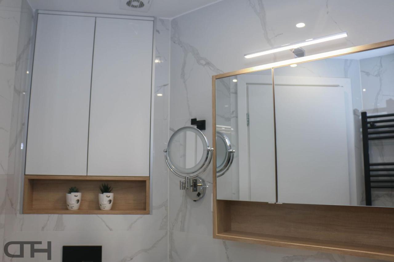 Luxury 80M2 Apartment With Balcony Downtown Thessaloniki Exterior photo